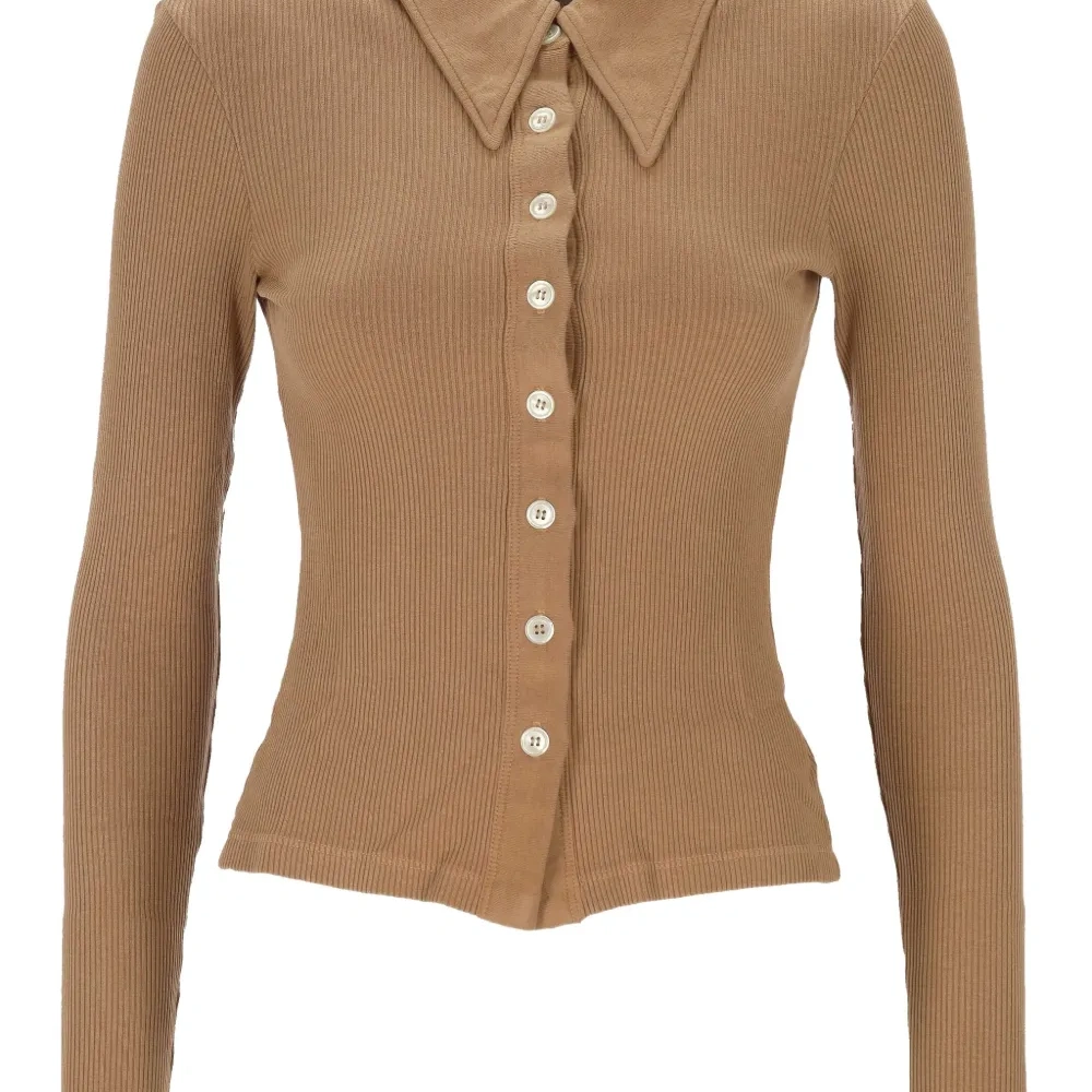 Свитер в рубчик с воротником