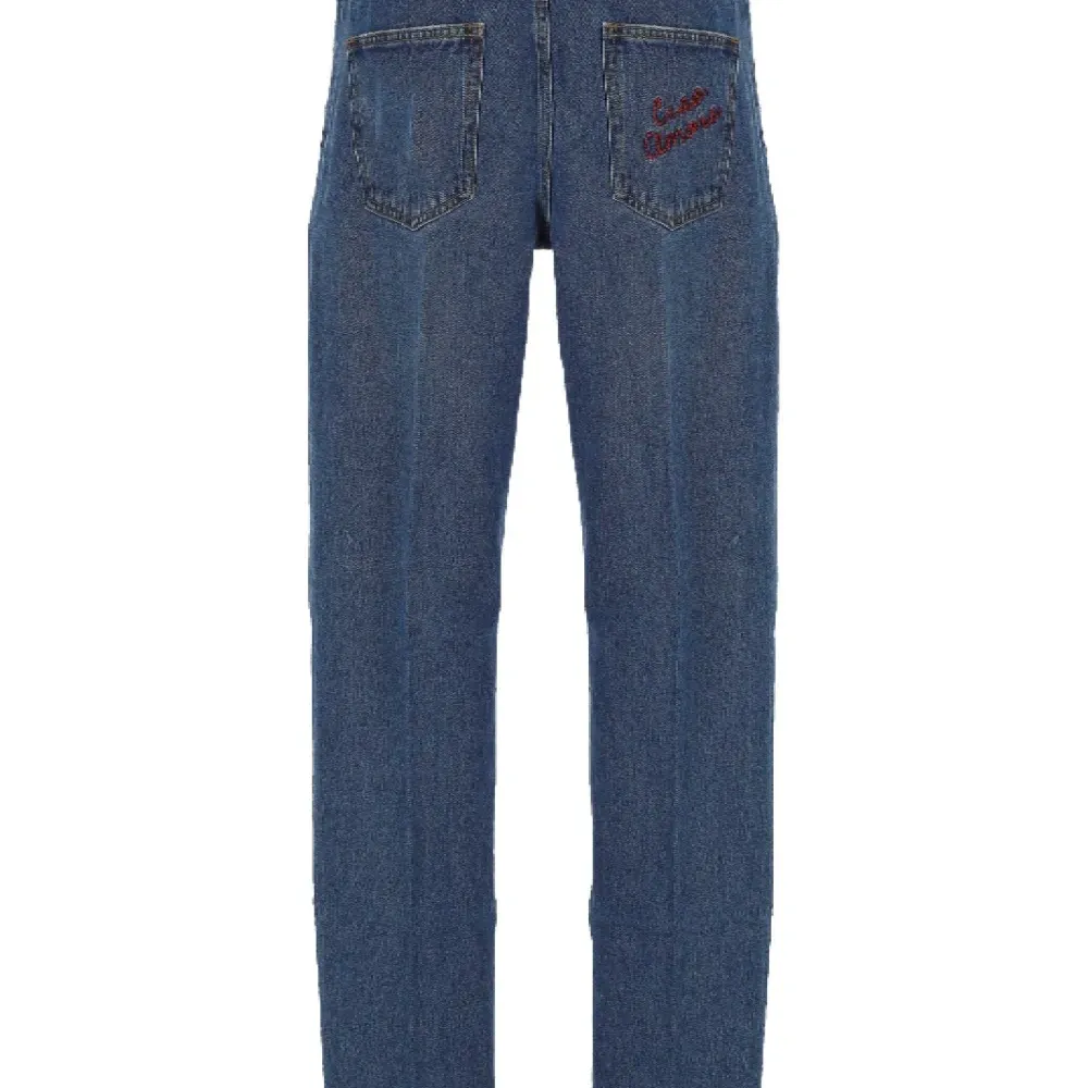 Джинсы с вышивкой