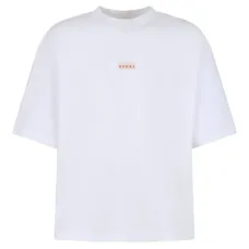 футболка с вышитым логотипом