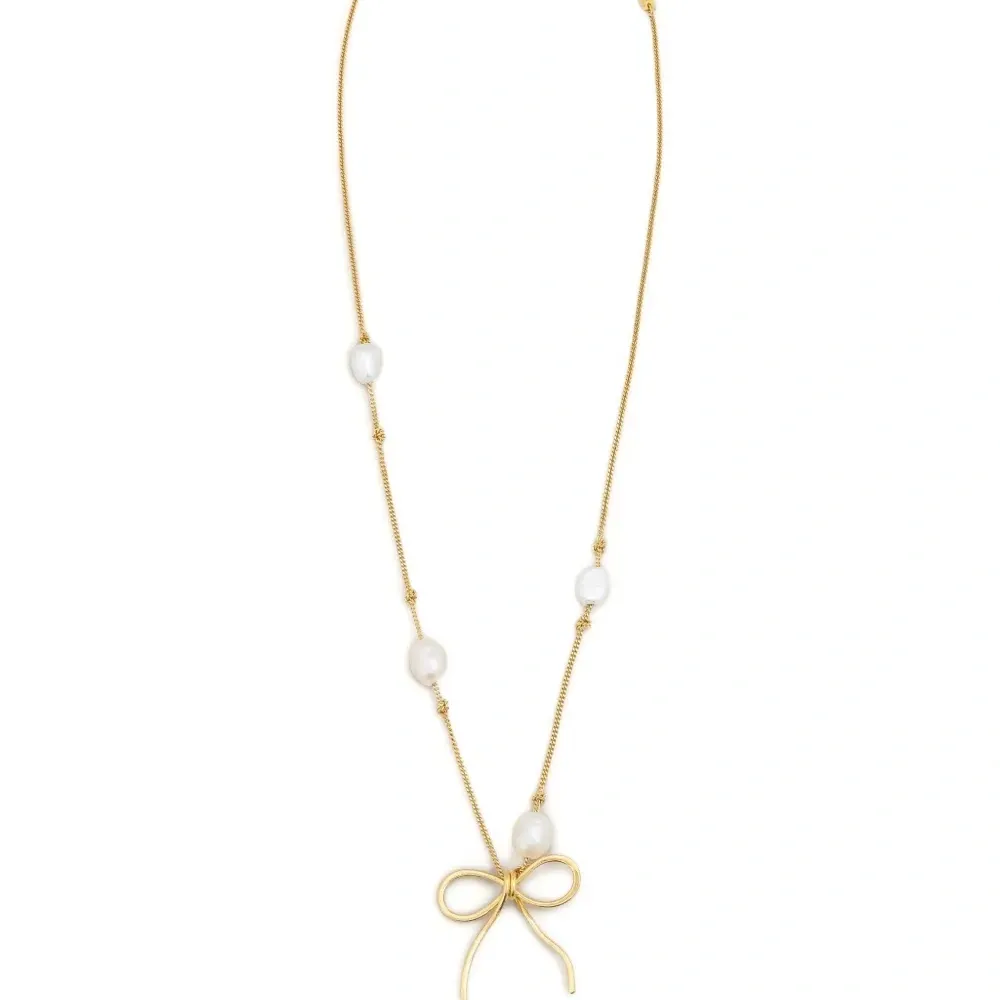 колье с жемчугом