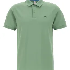 Рубашка поло с вышитым логотипом