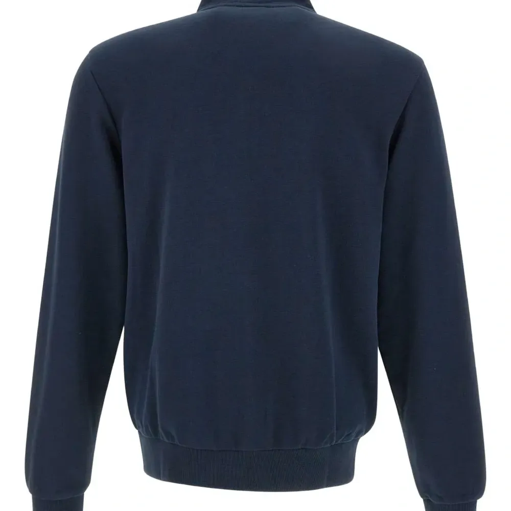 Спортивная куртка на молнии