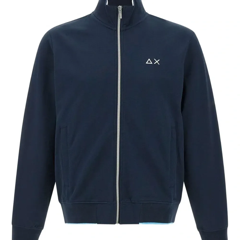 Толстовка на молнии