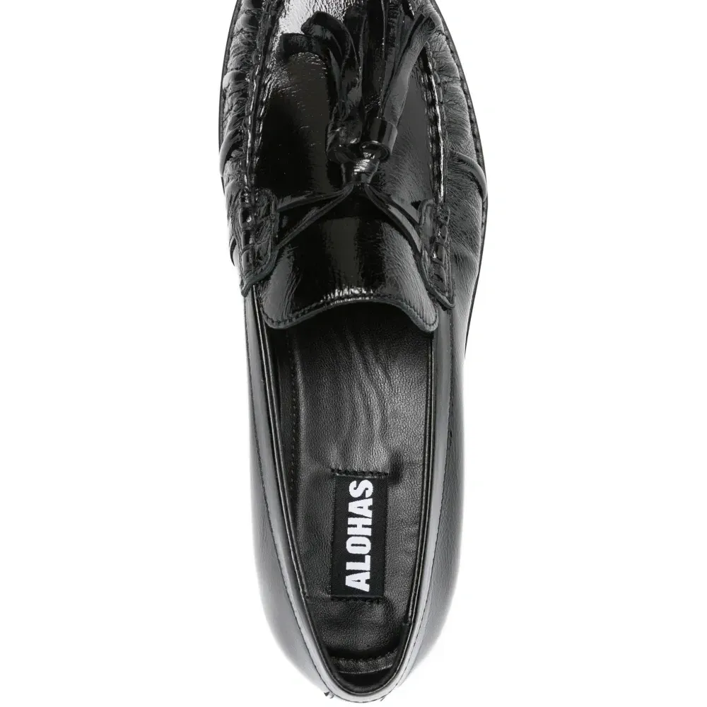 лоферы с кисточками