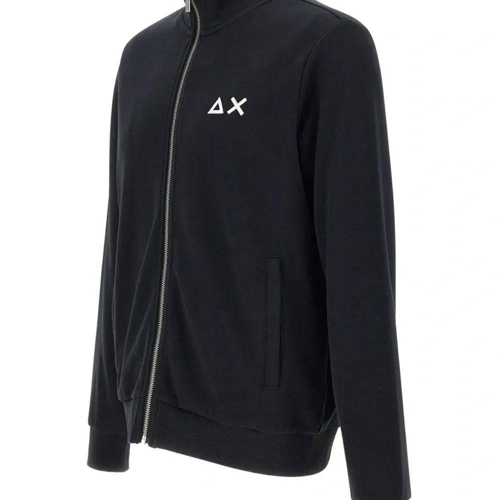 Толстовка на молнии