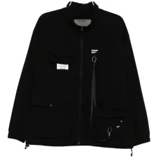 куртка с карманами