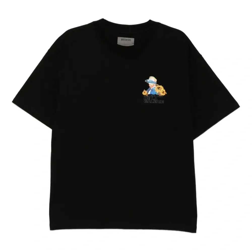 футболка с вышитым логотипом футболка с вышитым логотипом