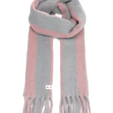 полосатый шарф с бахромой