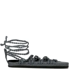 сандалии с плетеными ремешками