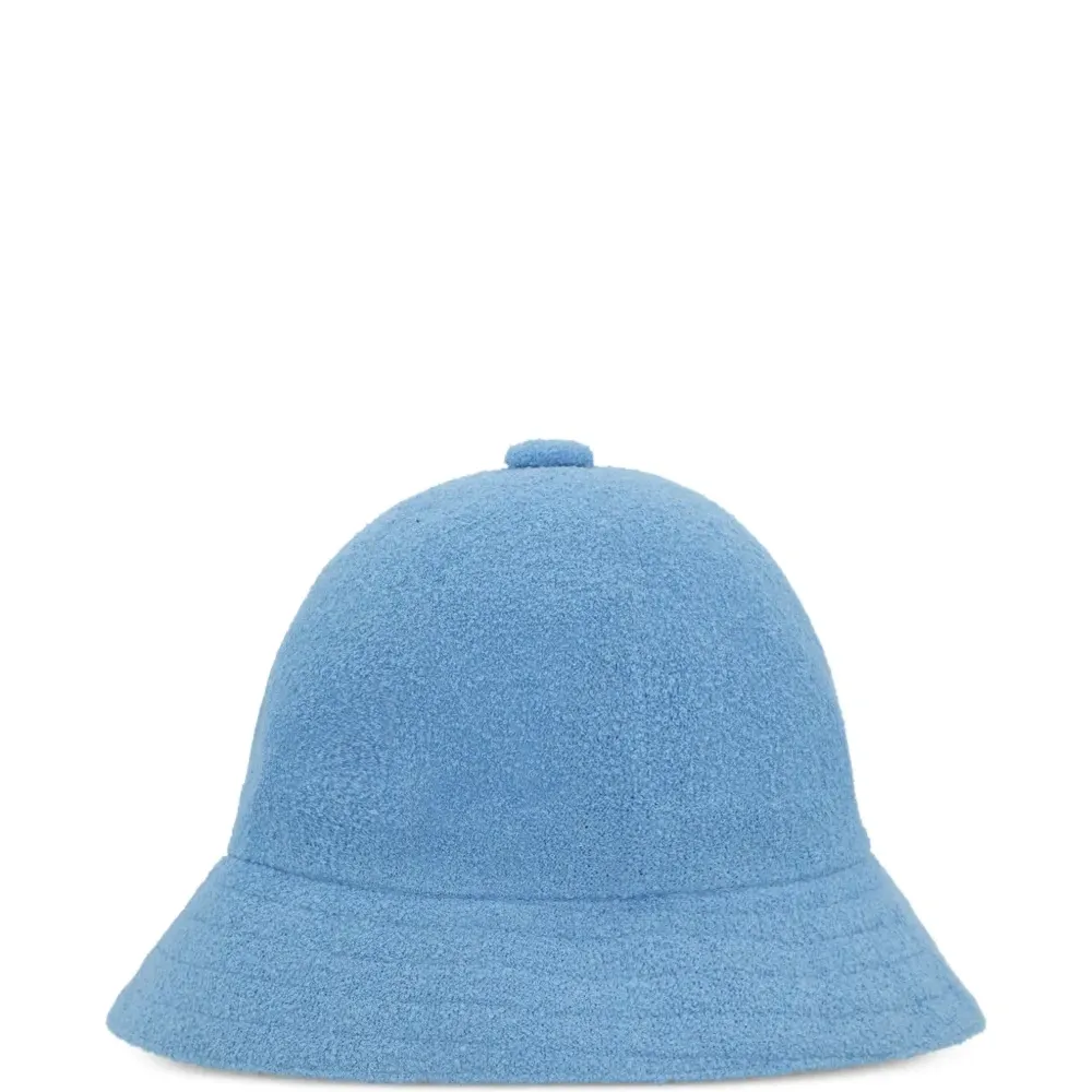 Вышитая панама