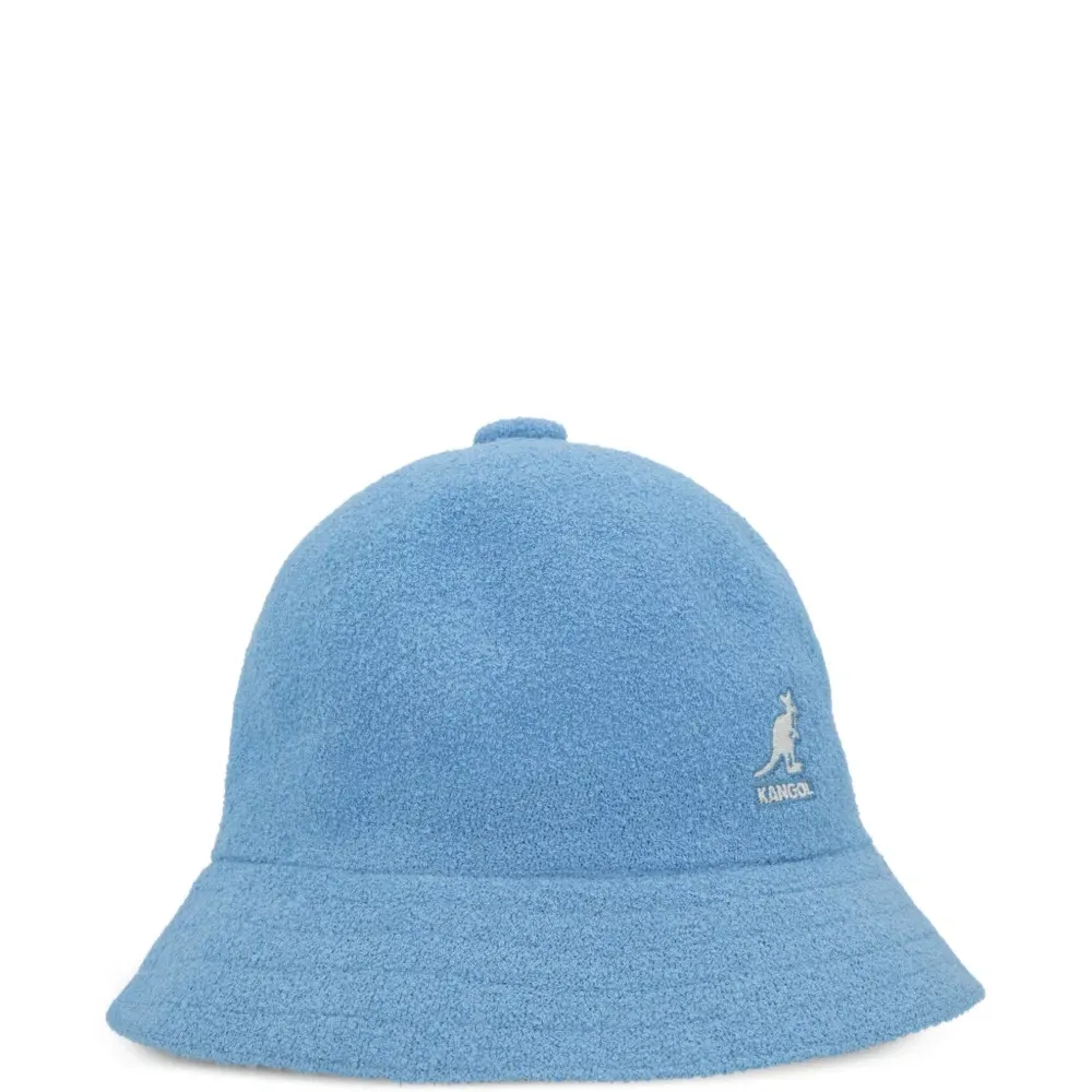 Вышитая панама