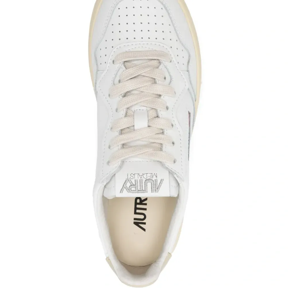 кроссовки Medalist