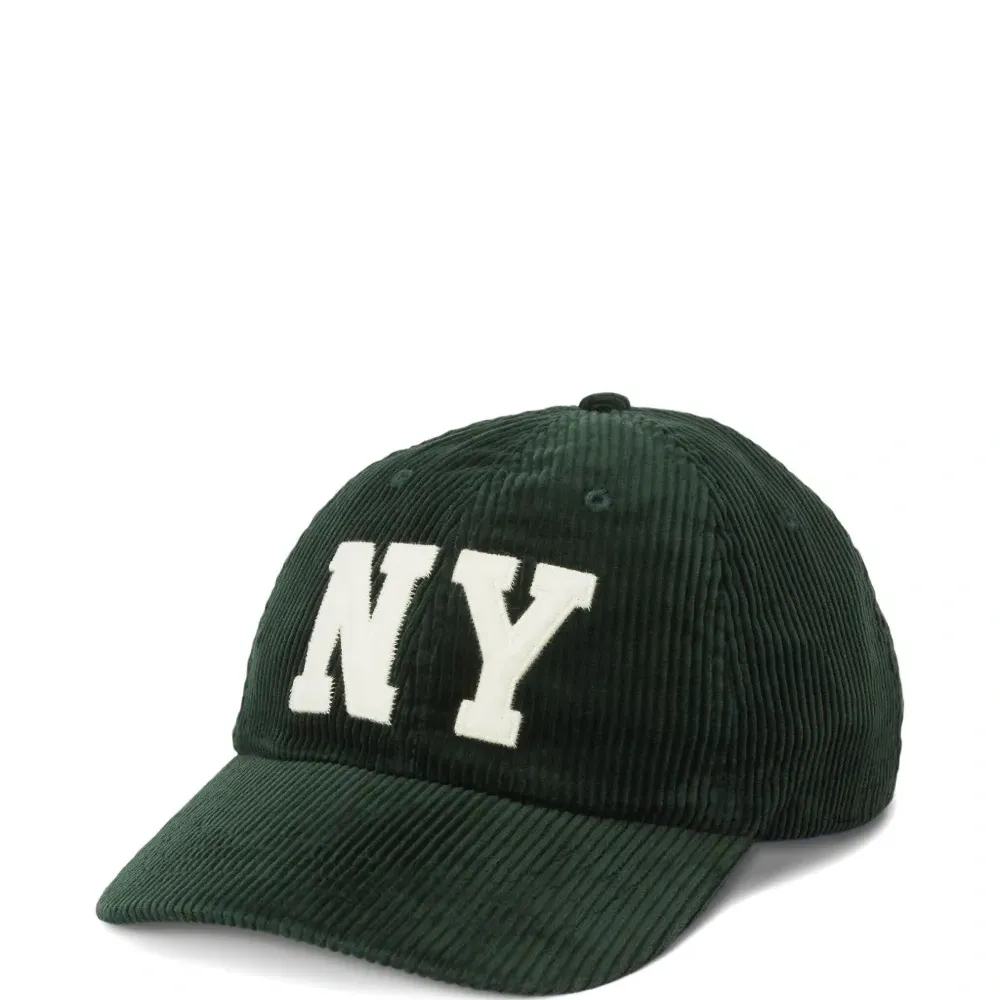 вельветовая кепка с аппликацией NY