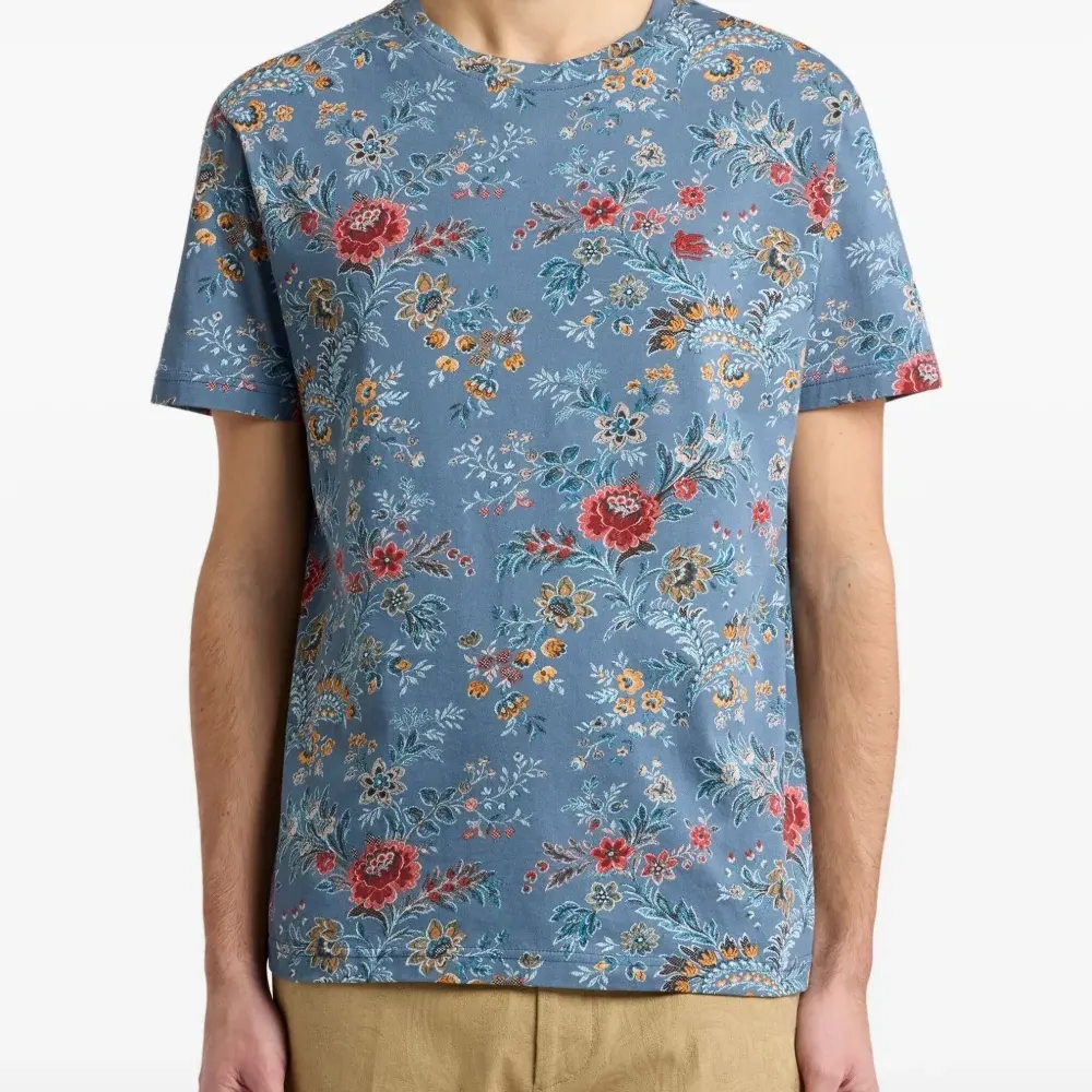 футболка с цветочным принтом