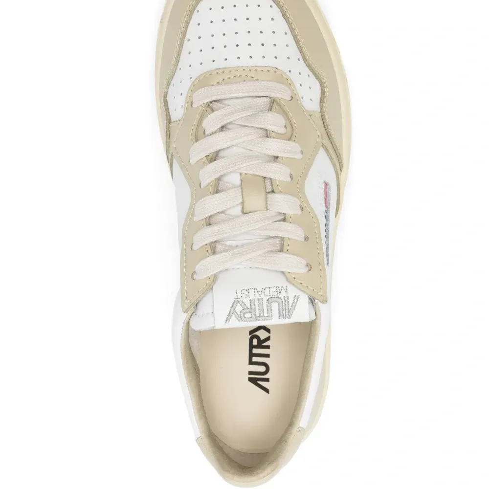 кроссовки Medalist