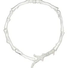 колье с кристаллами