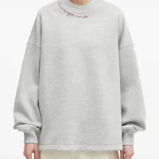 Толстовка с вышивкой