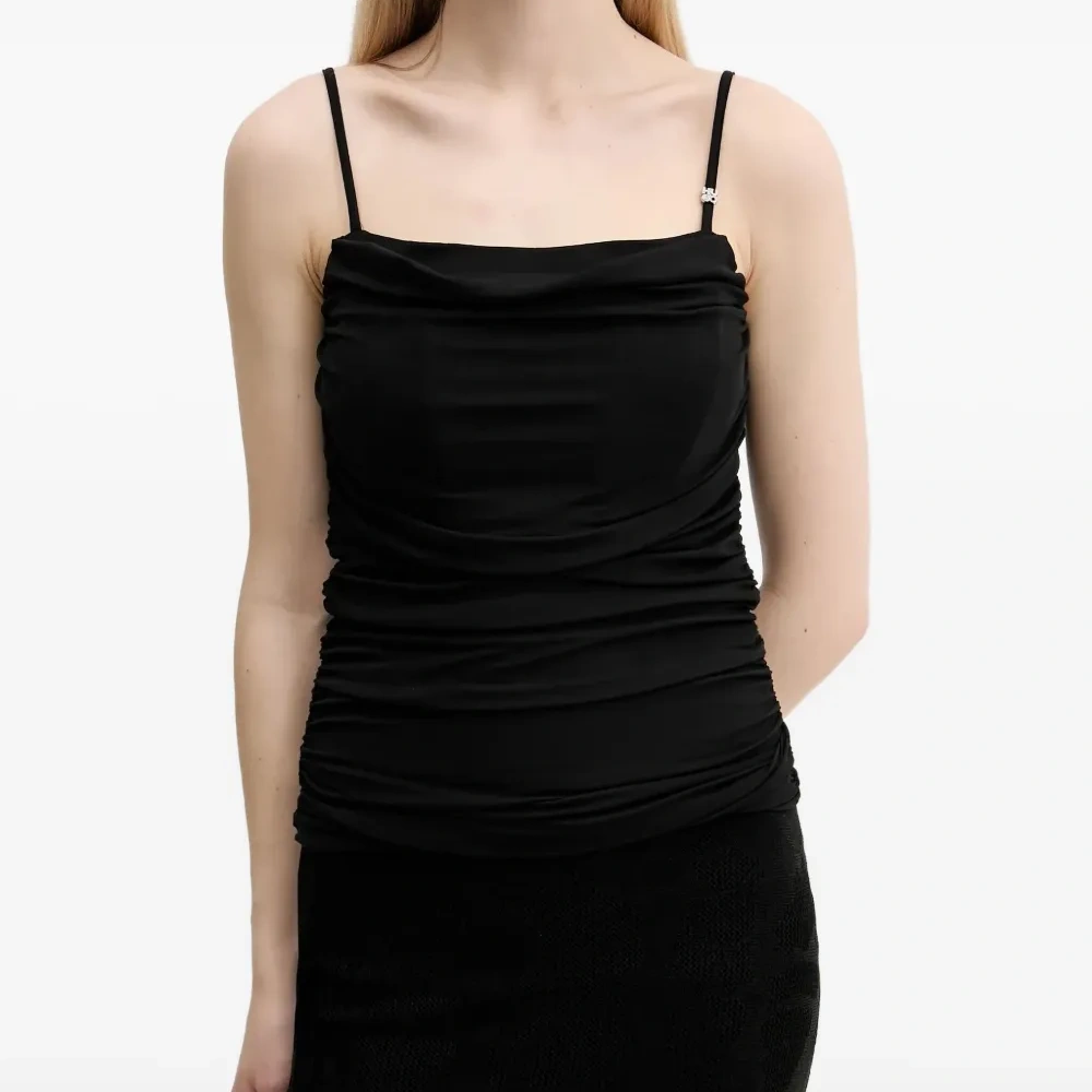 Топ на тонких бретелях с драпировкой