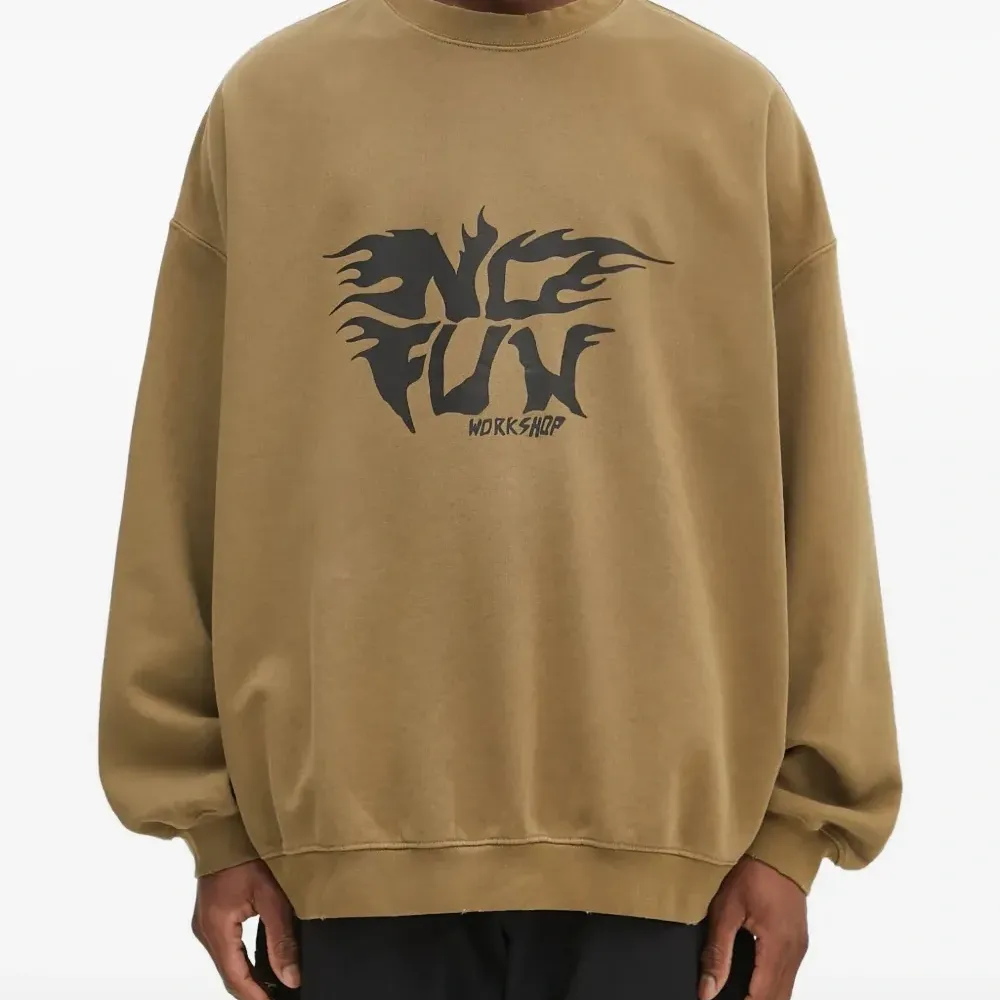 Толстовка с длинными рукавами и принтом