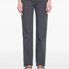 Брюки с защипами