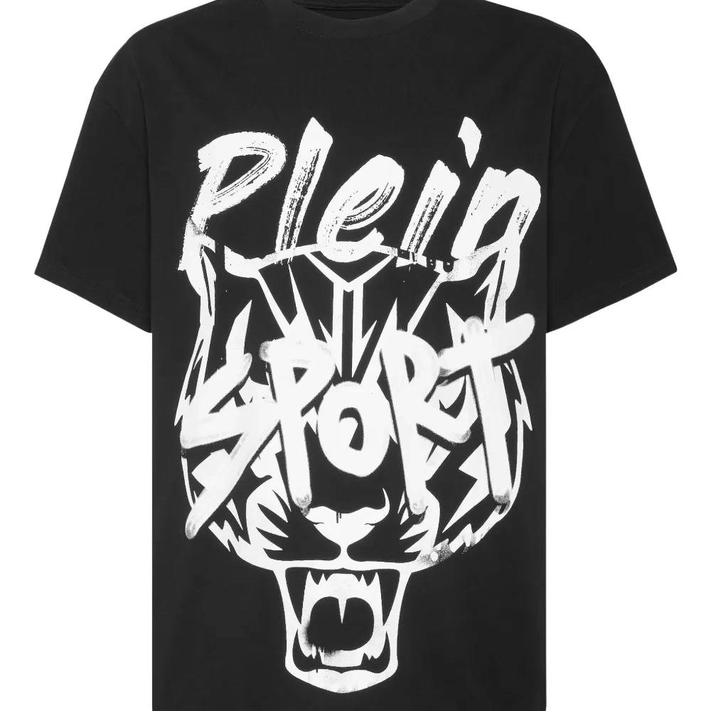 Футболка с графичным принтом