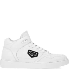 высокие кроссовки