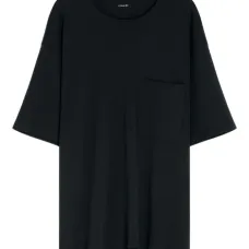 Футболка с накладным карманом