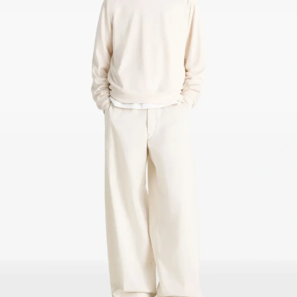 толстовка с рукавами реглан