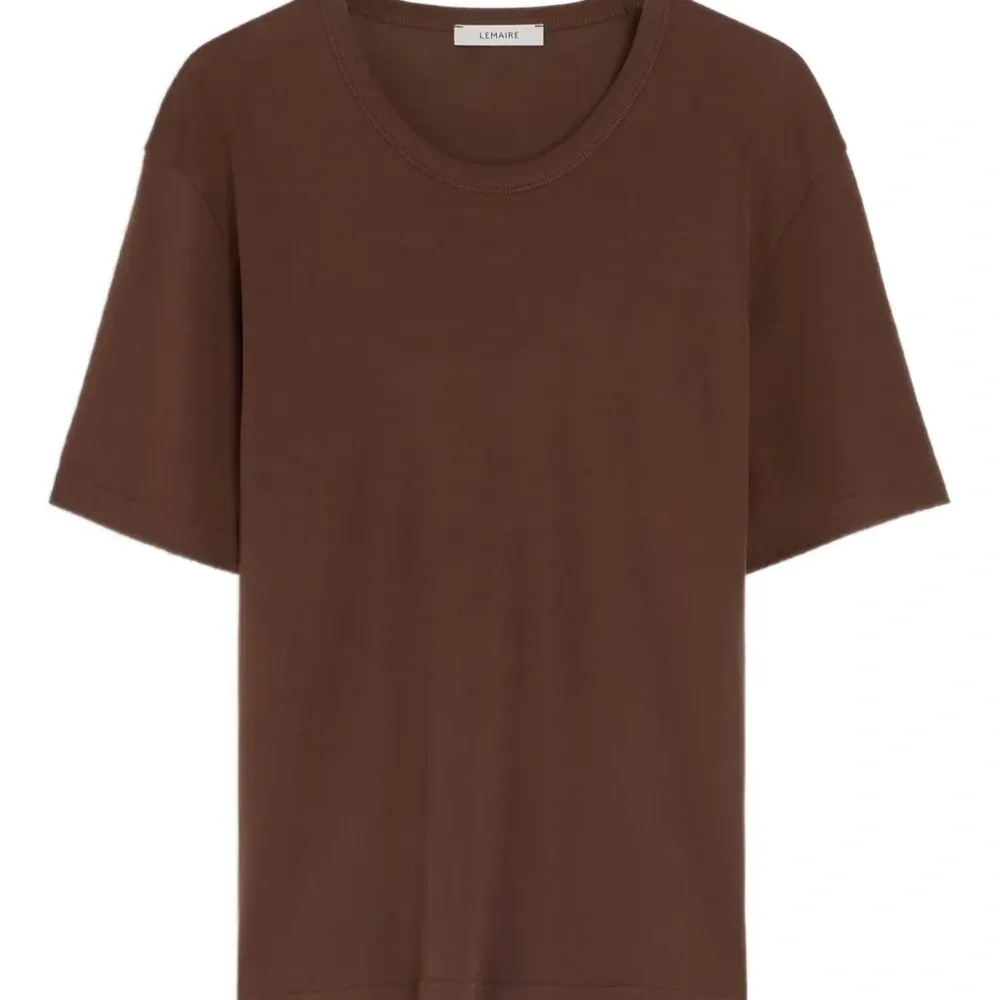 футболка в рубчик с круглым вырезом