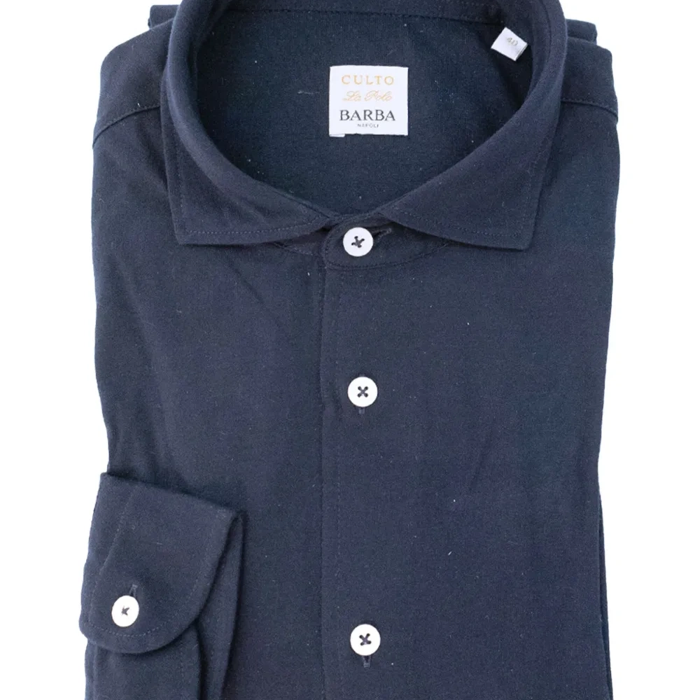 рубашка на пуговицах