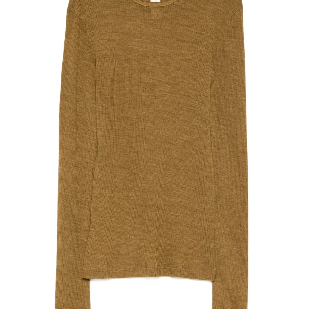 Топ в рубчик с длинными рукавами