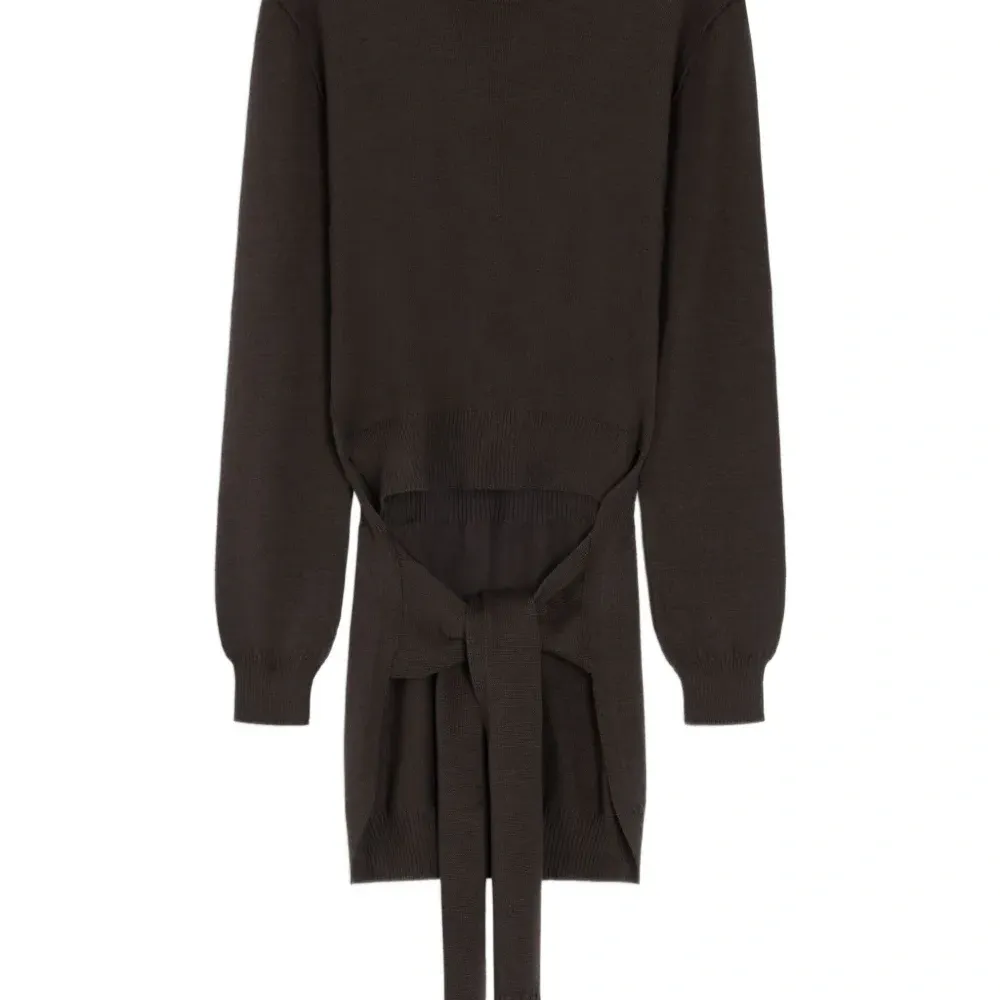 топ асимметричного кроя