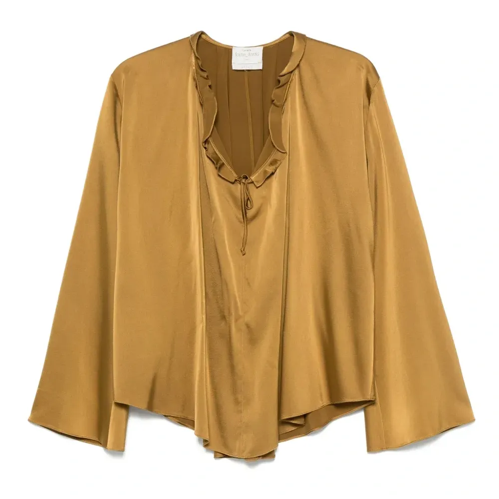 Блузка с оборками