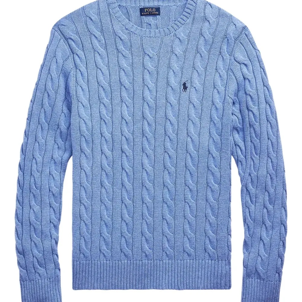 свитер фактурной вязки с круглым вырезом