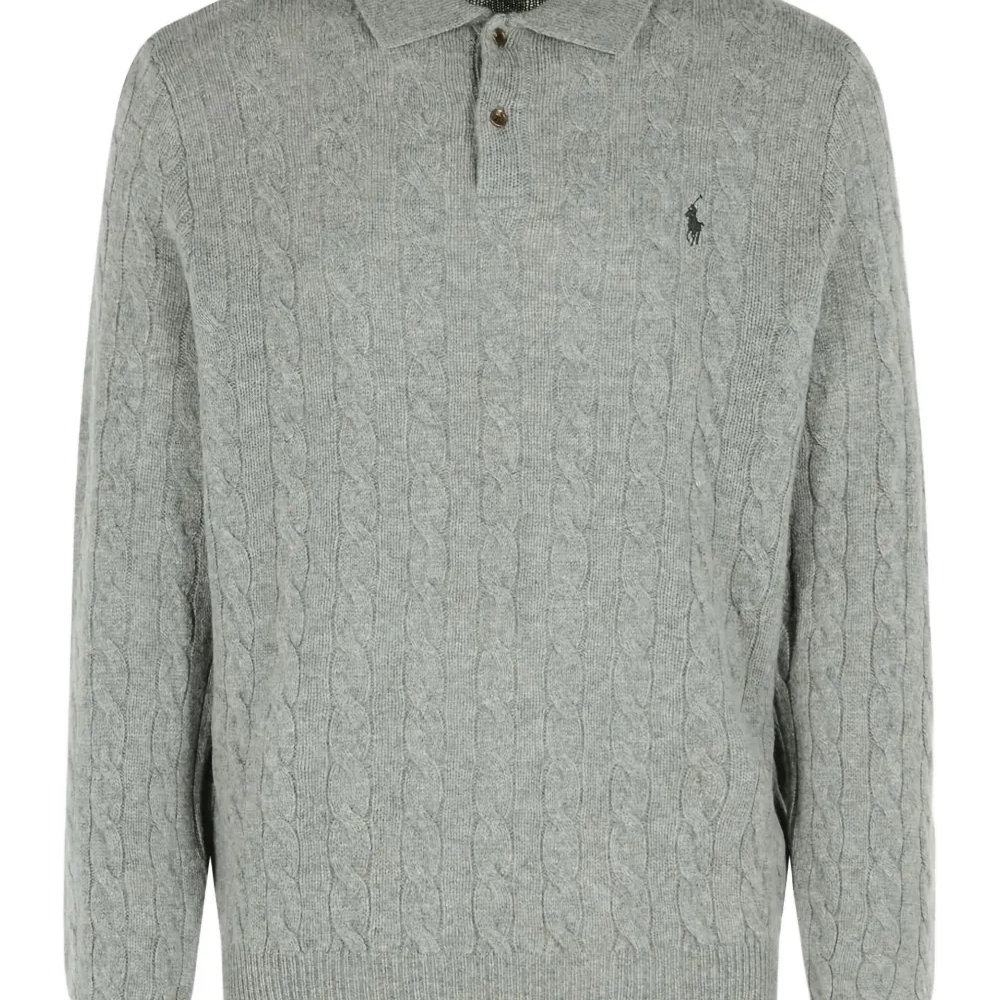 Свитер фактурной вязки с воротником поло