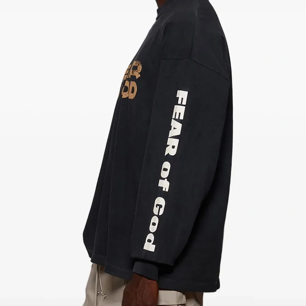 Футболка с длинными рукавами и принтом