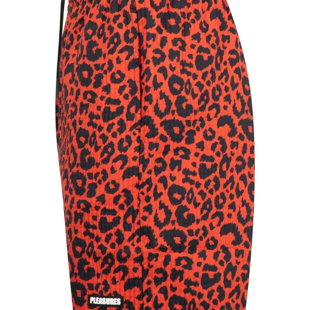 шорты с леопардовым принтом