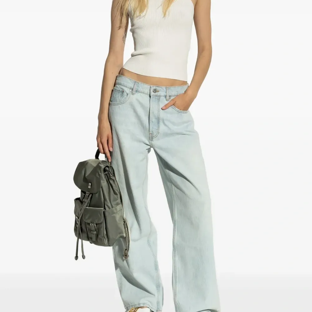 шлепанцы с пряжками