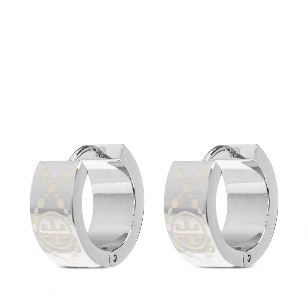 серьги с логотипом