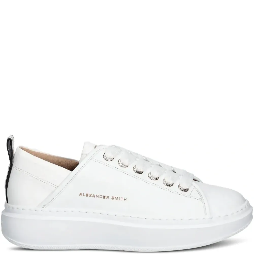 Кроссовки на платформе