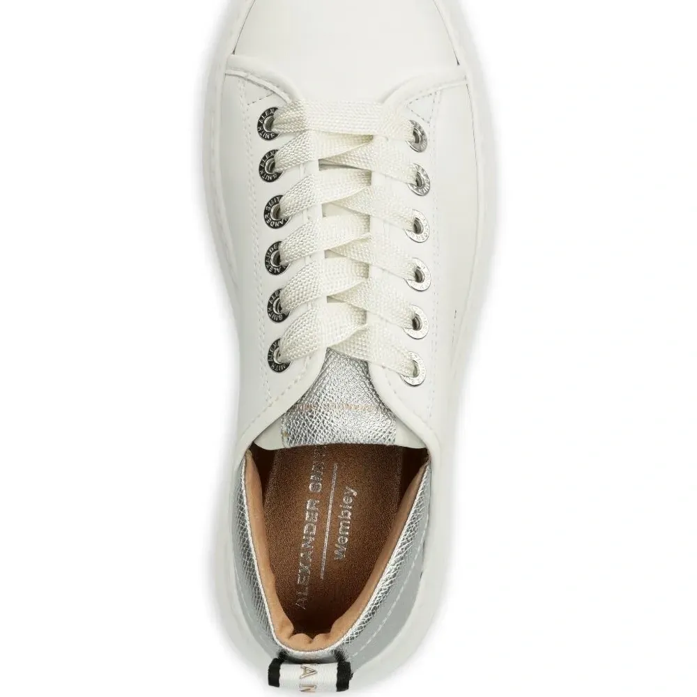 Кроссовки Wembley с эффектом металлик