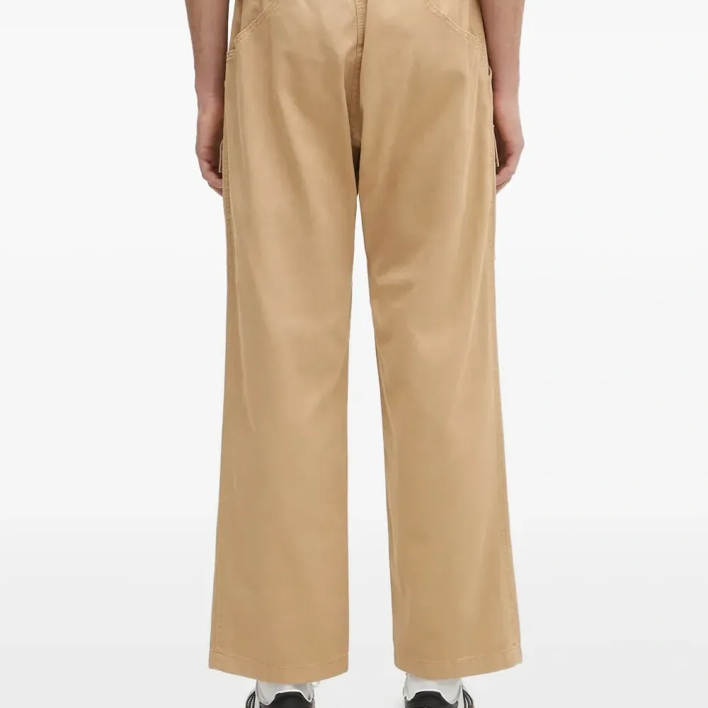 Брюки карго с поясом Брюки карго с поясом