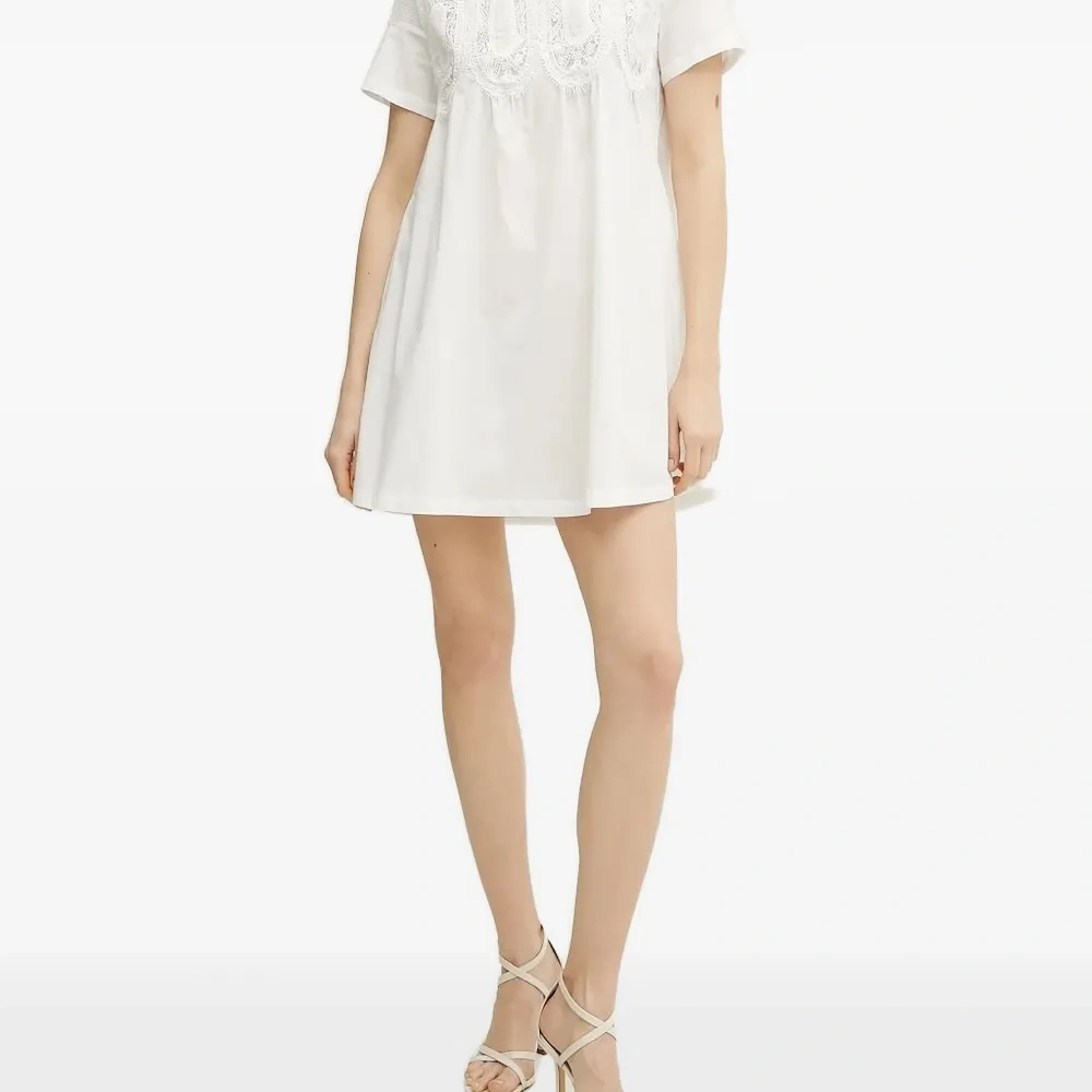 Платье мини с вышивкой