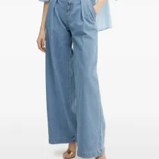 Джинсы со складками