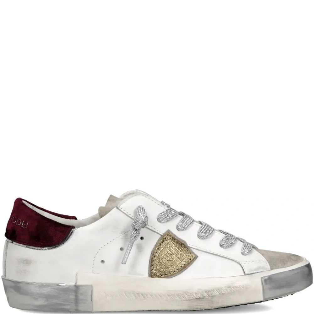 кроссовки с эффектом потертости