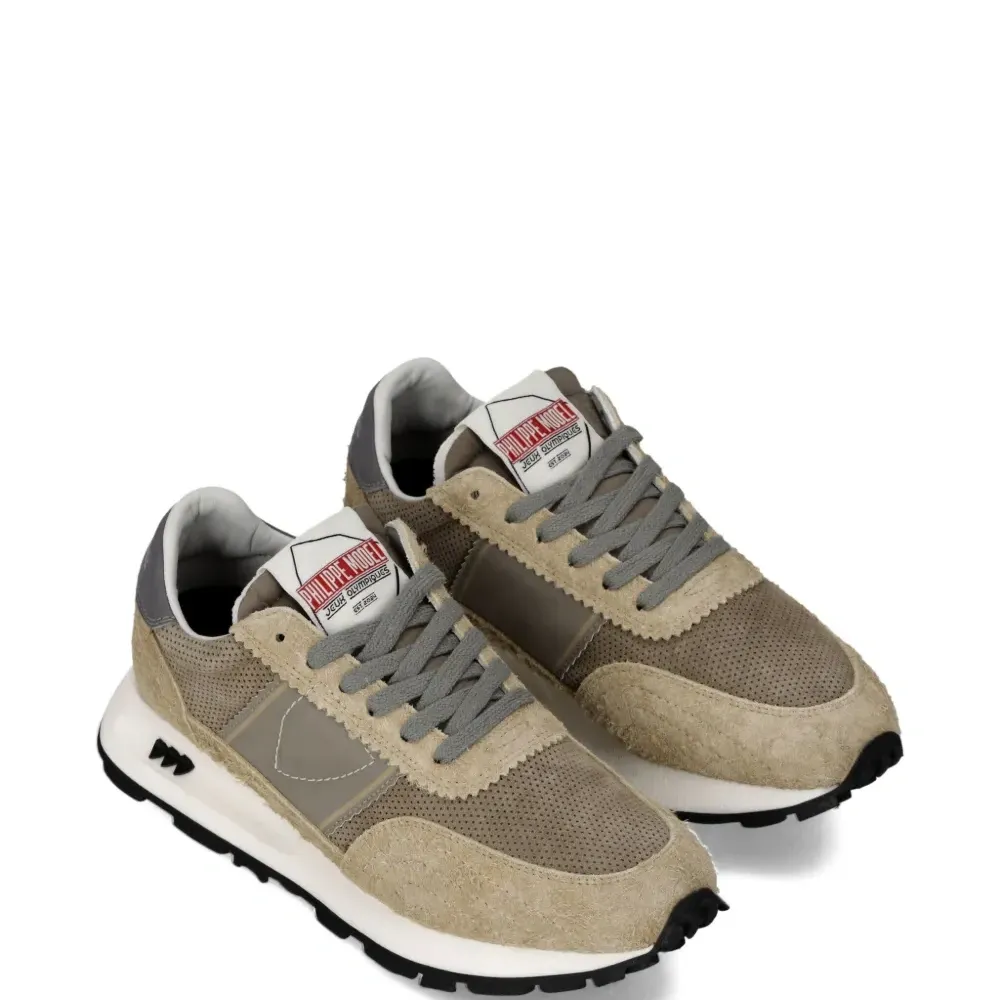 кроссовки Tour