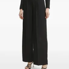 Брюки с кружевными вставками