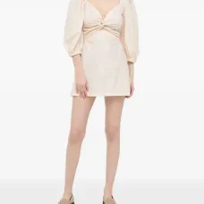 Платье миди с объемными рукавами и вышивкой Платье миди с объемными рукавами и вышивкой