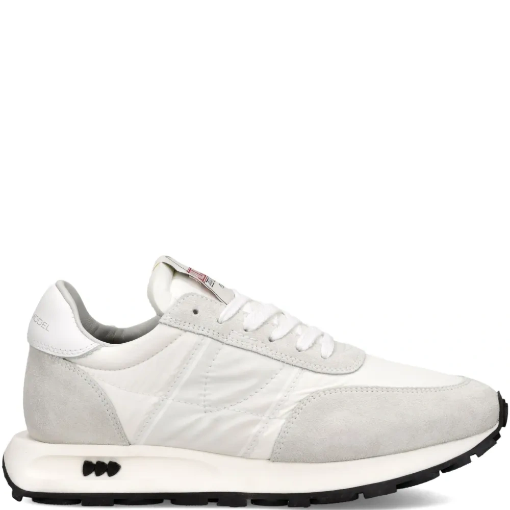 кроссовки Tour