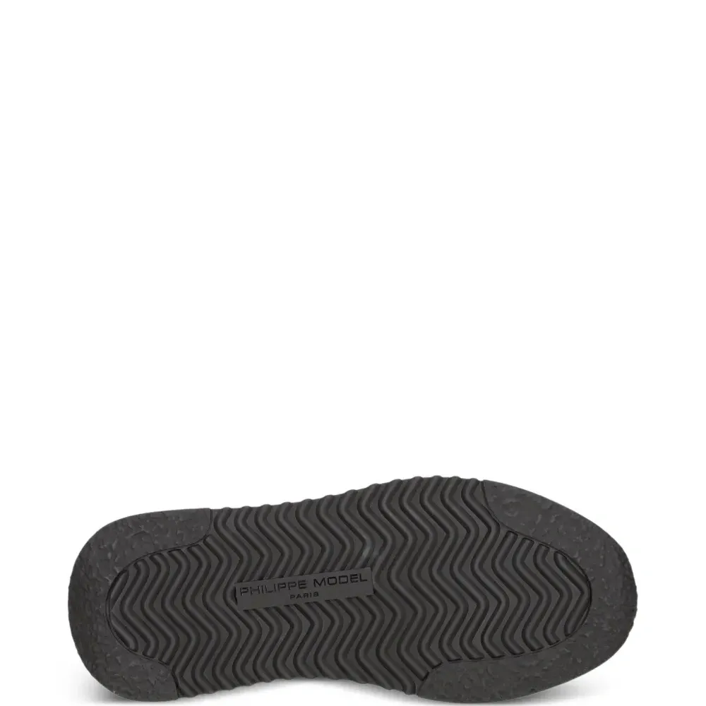 Кроссовки в стиле колор-блок